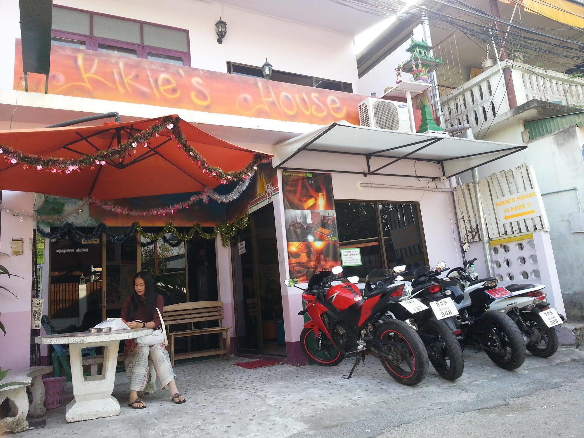 Kikie'S House Hostel เชียงใหม่ ภายนอก รูปภาพ