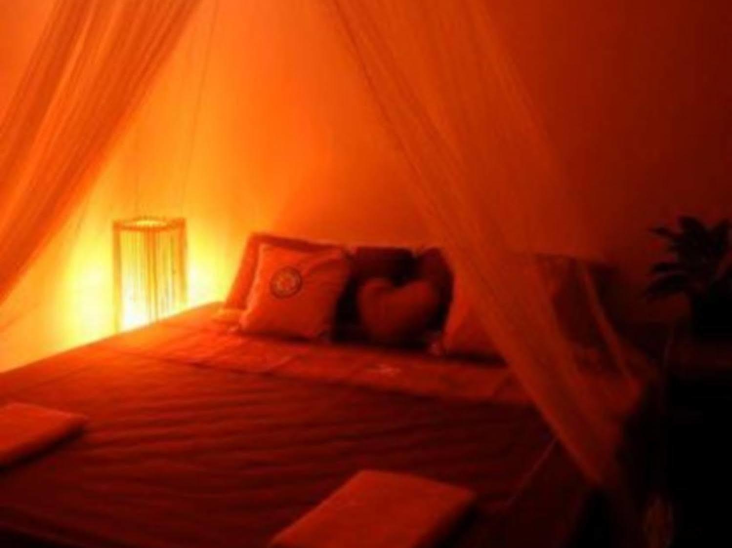 Kikie'S House Hostel เชียงใหม่ ภายนอก รูปภาพ